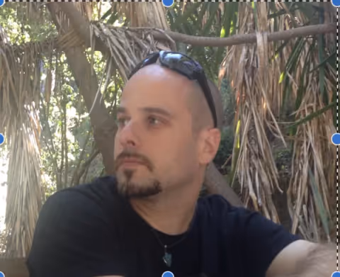 Javier Garoz — Ingeniero de Telecomunicaciones